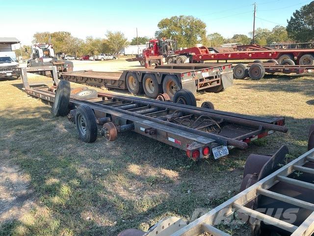  Custom Built Tartályos pótkocsik