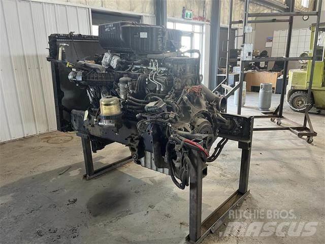 Detroit DD15 Motorok