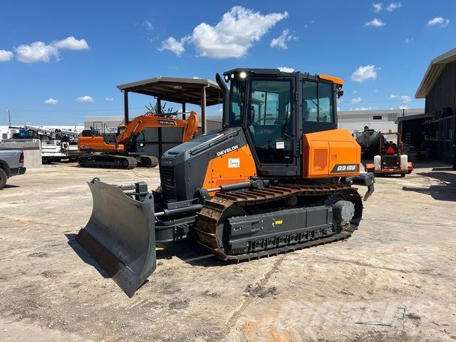 Develon DD100 lánctalpas dózerek