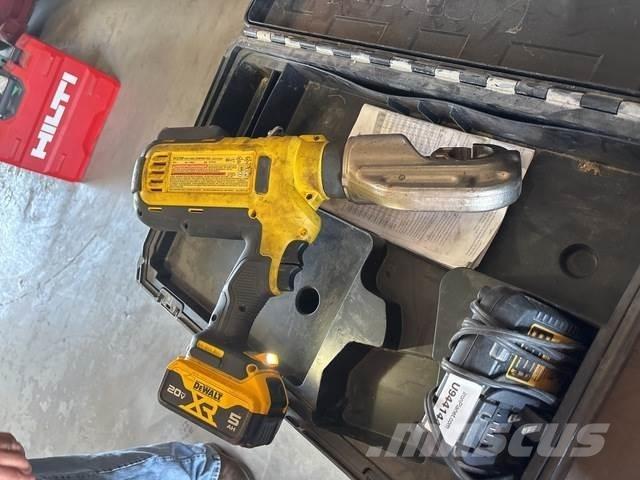 DeWalt DCE300 Építőipar - Egyebek