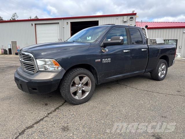 Dodge Ram 1500 Kis teherszállító/Platós kocsi