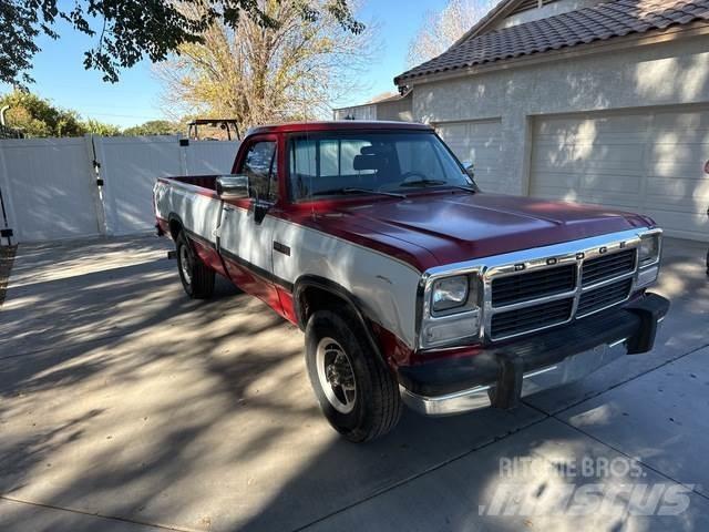 Dodge Ram 250 Egyéb