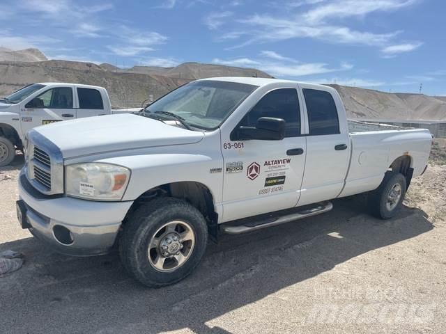 Dodge Ram 2500 Egyéb