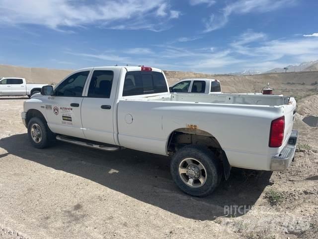 Dodge Ram 2500 Egyéb