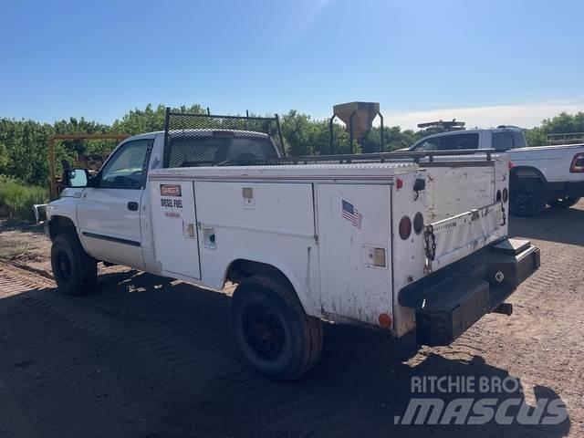 Dodge Ram 2500 Kis teherszállító/Platós kocsi