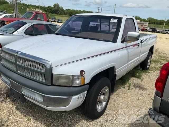 Dodge Ram 2500 Egyéb
