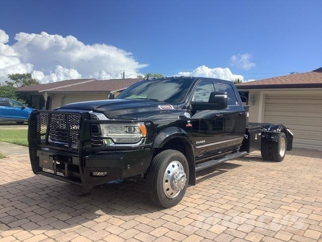 Dodge Ram 5500 Csuklósdömperek