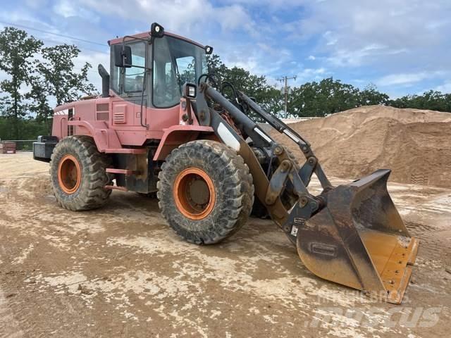 Doosan DL200TC Gumikerekes homlokrakodók