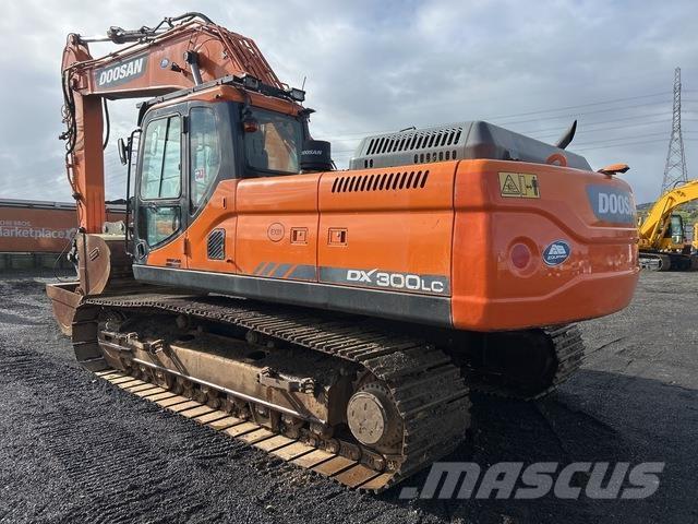 Doosan DX300LC Lánctalpas kotrók