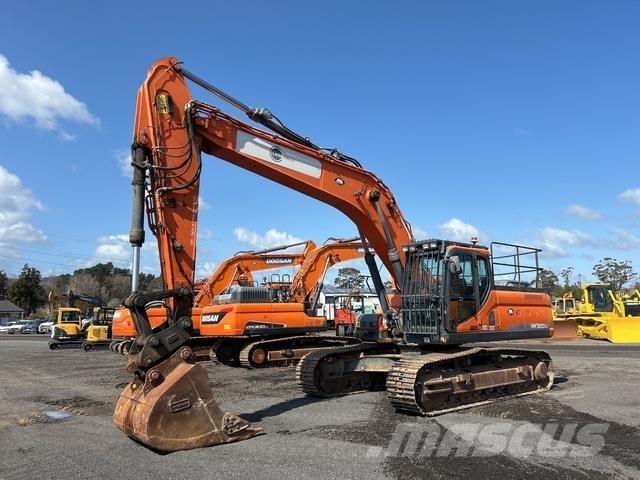 Doosan DX300LC Lánctalpas kotrók