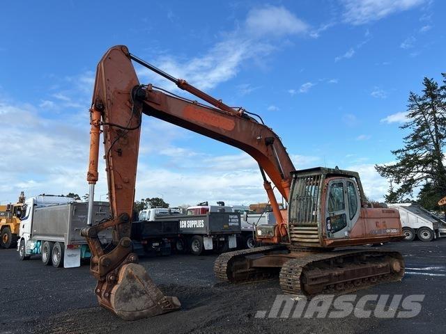 Doosan DX300LC Lánctalpas kotrók