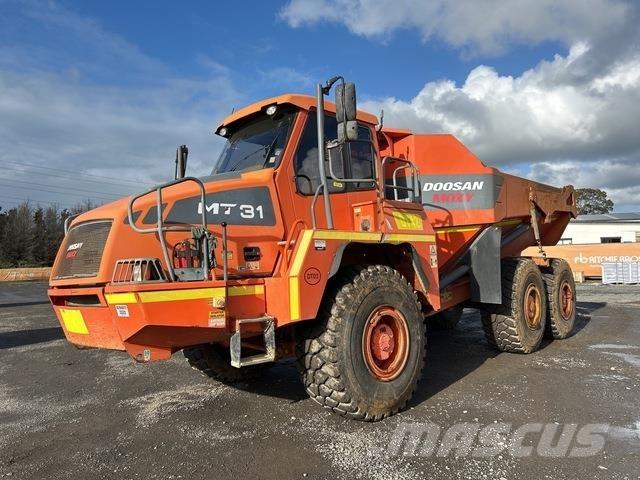 Doosan MT31 Csuklósdömperek