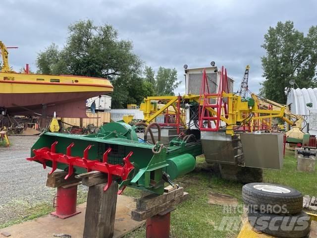  Dredge Tengeri kotrók