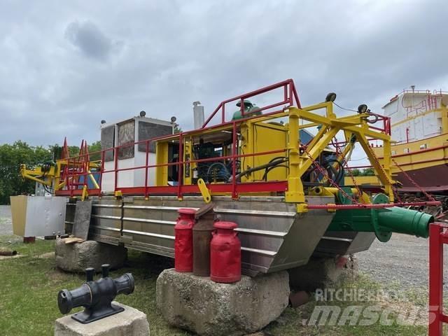  Dredge Tengeri kotrók