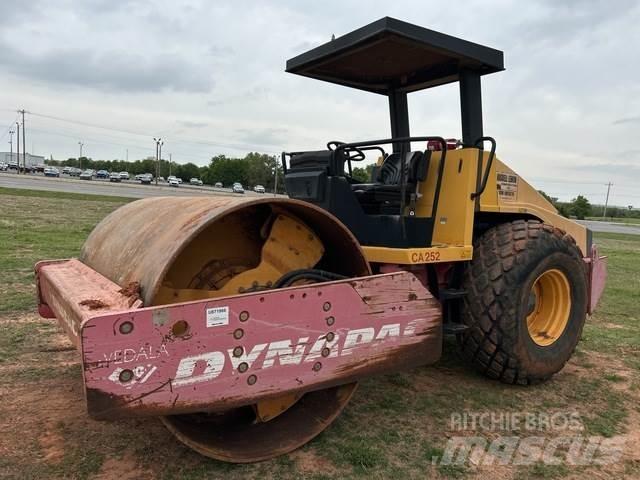 Dynapac CA252D Egydobos hengerek