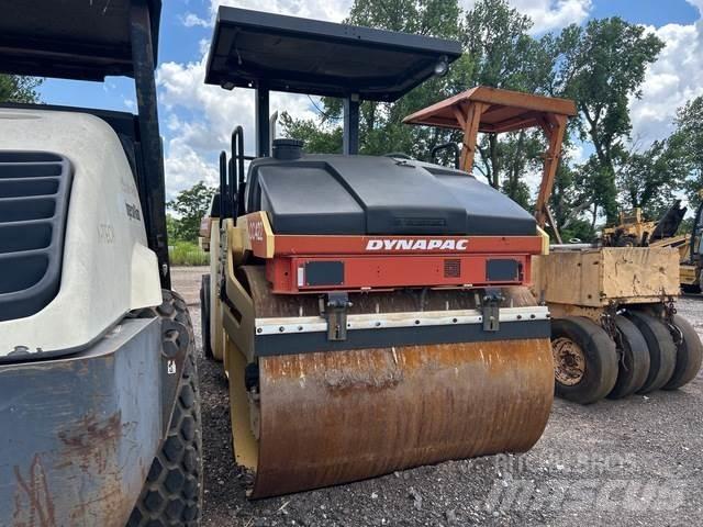 Dynapac CC422C Kombinált hengerek