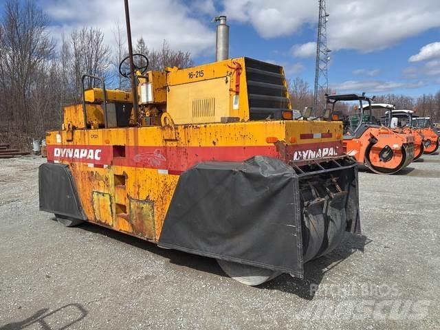 Dynapac CP221 Pneumatikus kerekes hengerek