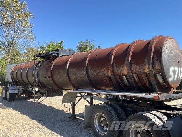 Etnyre  Anyagszállító járművek