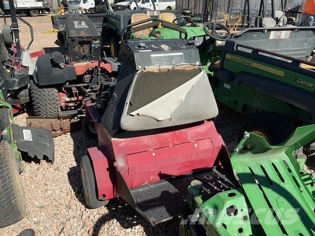 Exmark  Gyepszellőztetők