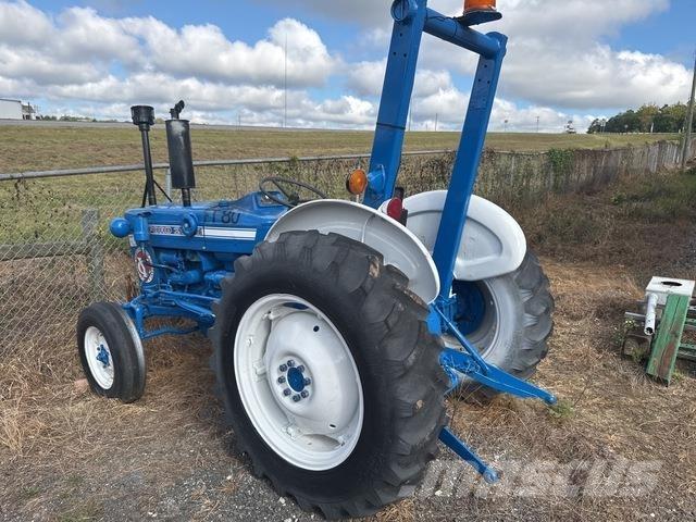 Ford 2000 Traktorok