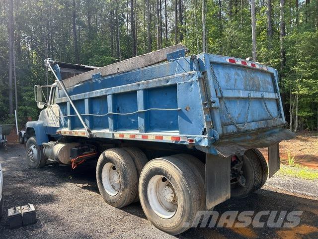 Ford 8000 Billenő teherautók