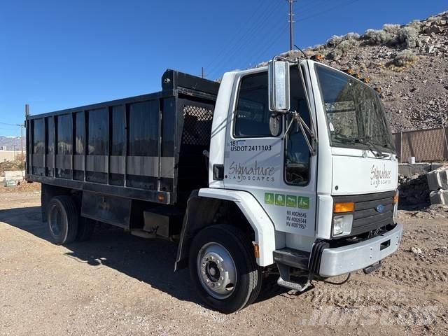 Ford CF8000 Billenő teherautók