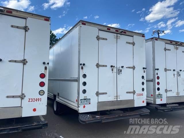 Ford E-350 Transporterek