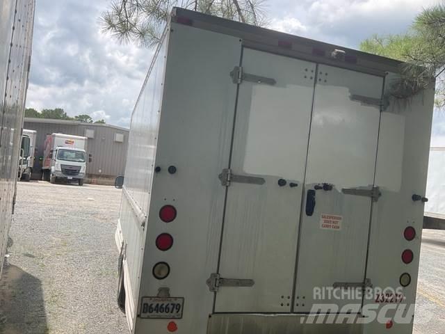 Ford E-350 Transporterek