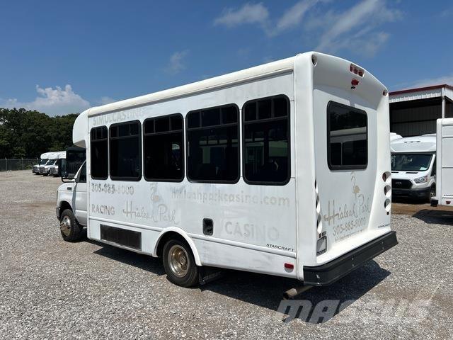 Ford E-350 Mini buszok