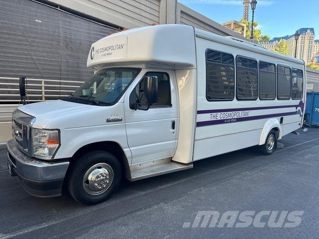 Ford E-450 Mini buszok