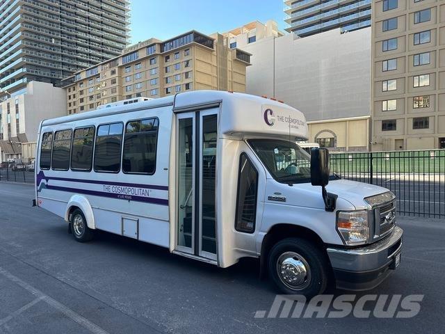 Ford E-450 Mini buszok