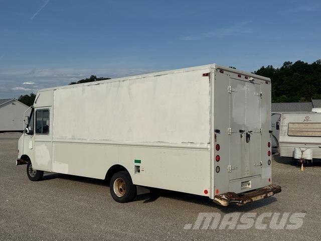 Ford Econoline Dobozos