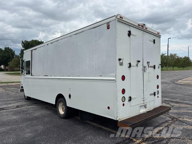 Ford Econoline Dobozos