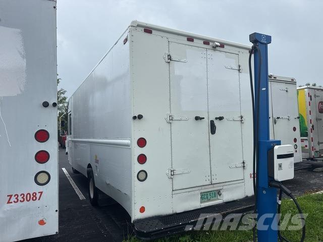 Ford Econoline Dobozos