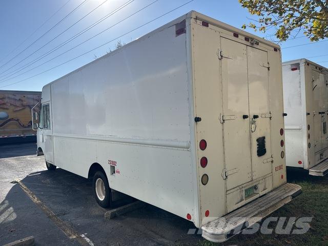 Ford Econoline Dobozos