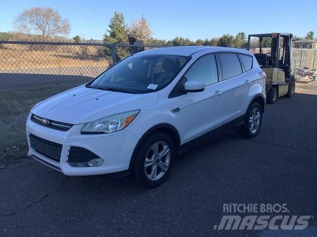 Ford Escape Kistehergépjárművek