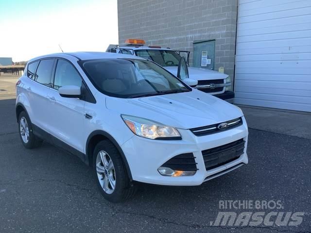 Ford Escape Kistehergépjárművek