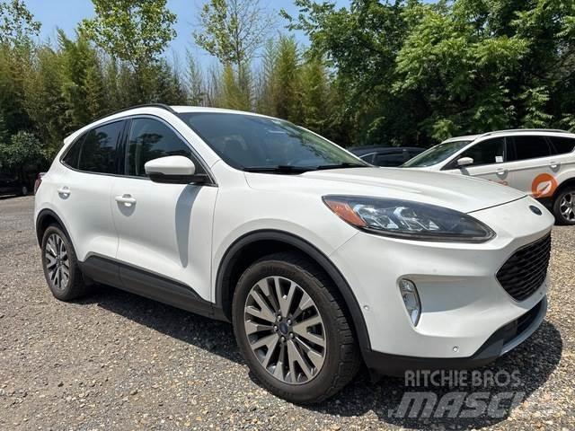 Ford Escape Kistehergépjárművek