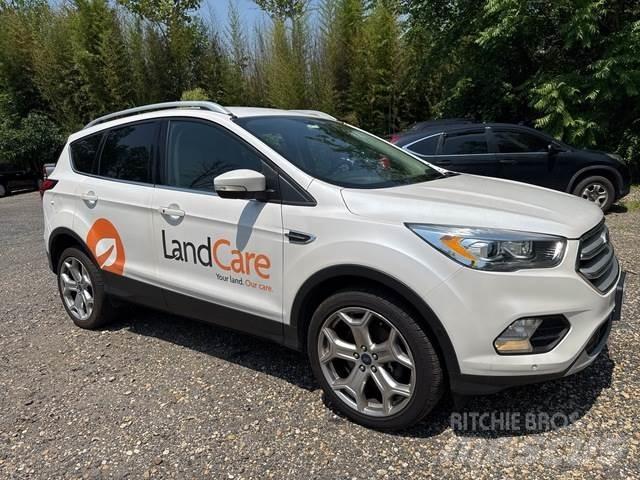 Ford Escape Kistehergépjárművek
