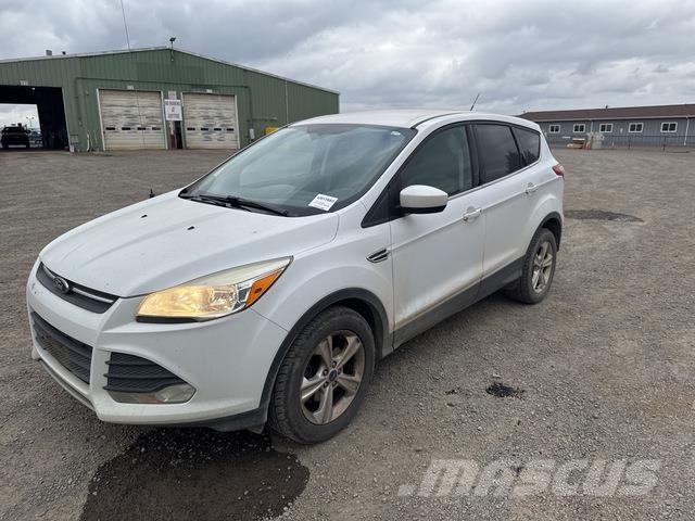 Ford Escape Kistehergépjárművek