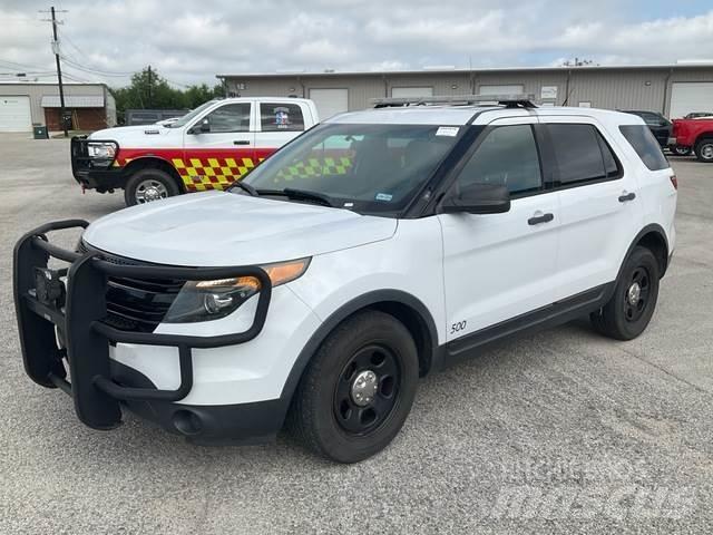 Ford Explorer Kistehergépjárművek