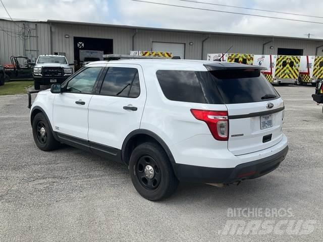 Ford Explorer Kistehergépjárművek