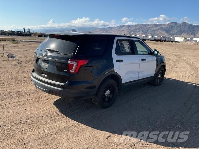 Ford Explorer Kistehergépjárművek