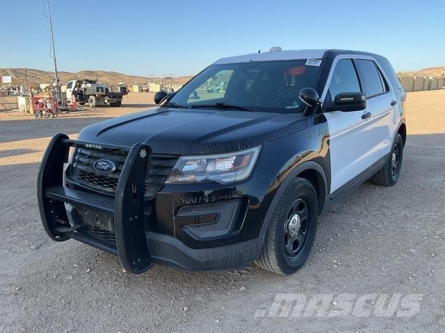 Ford Explorer Kistehergépjárművek
