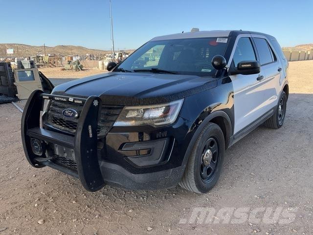 Ford Explorer Kistehergépjárművek