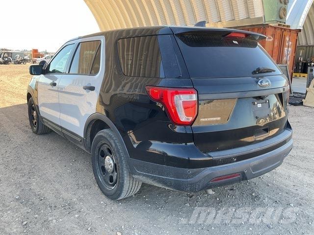 Ford Explorer Kistehergépjárművek
