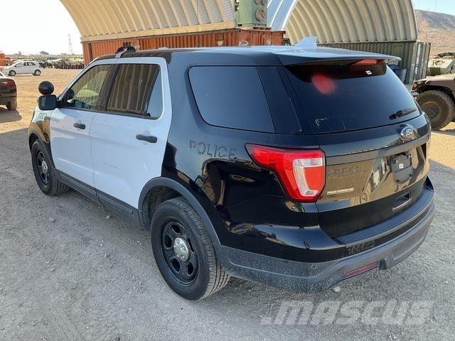 Ford Explorer Kistehergépjárművek