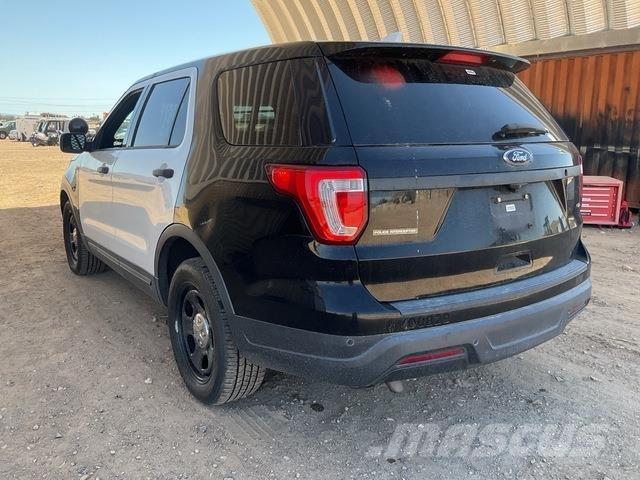 Ford Explorer Kistehergépjárművek