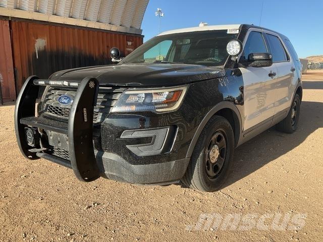 Ford Explorer Kistehergépjárművek