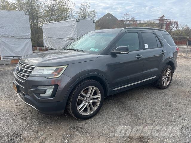 Ford Explorer Kistehergépjárművek